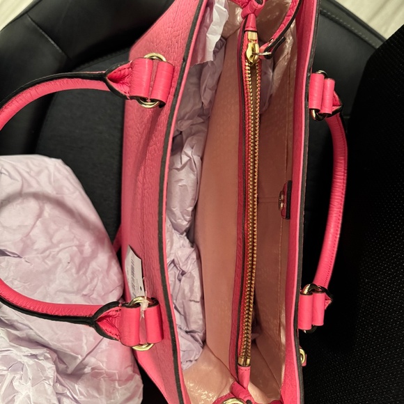 Kate Spade - Picture 2 of 4